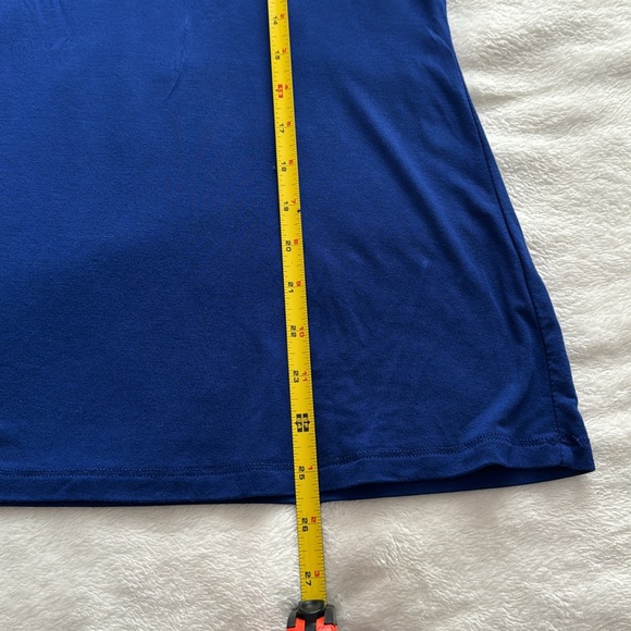 Royal blue top with peek-a-boo sleeves - Picture 4 of 7